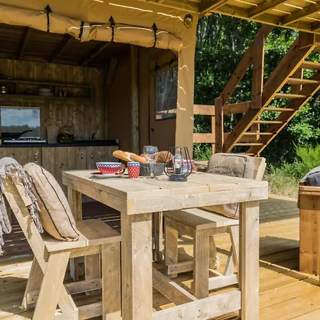 Роскошный шатер Glamping Domaine Bonneblond *